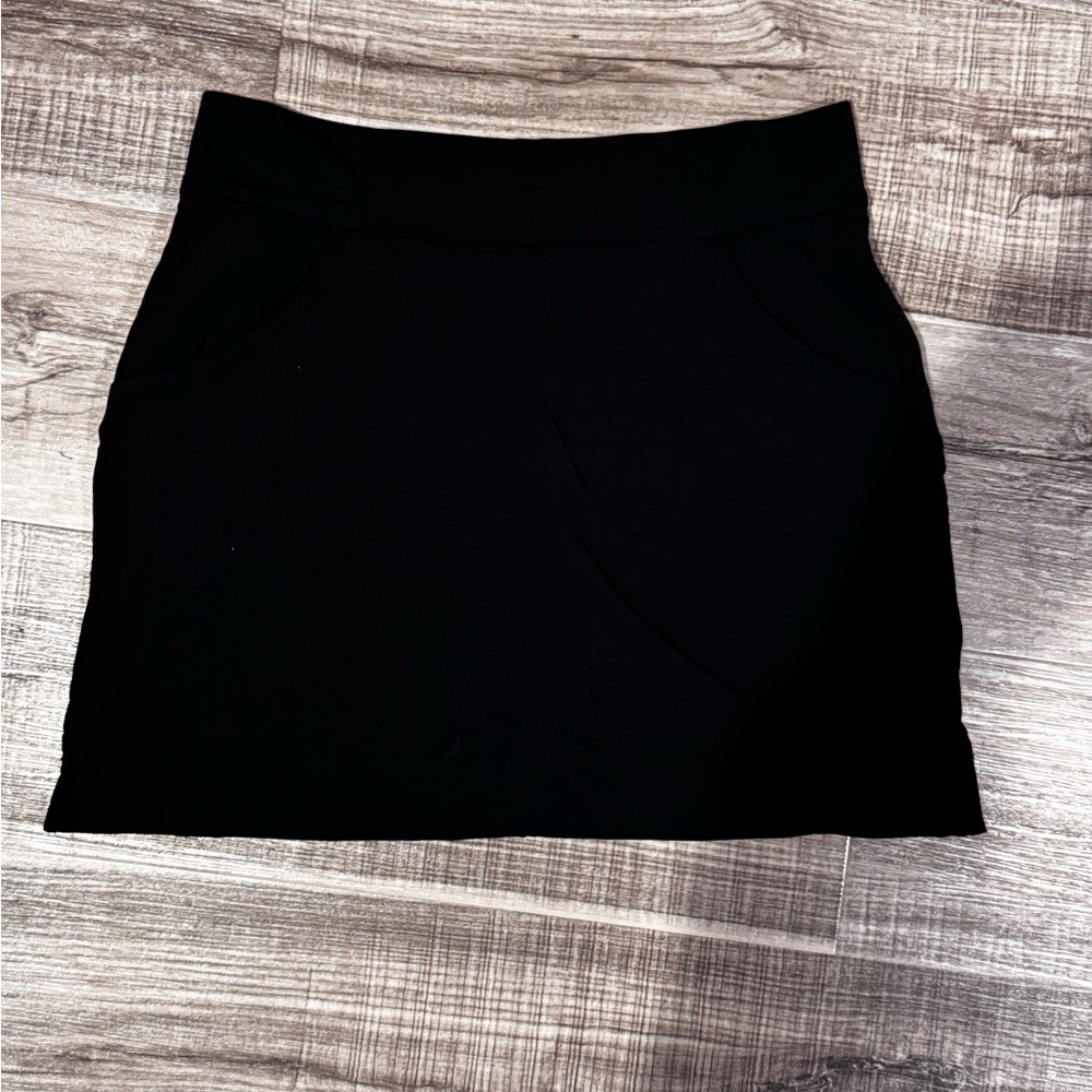 Columbia Women's Black Mini Skort